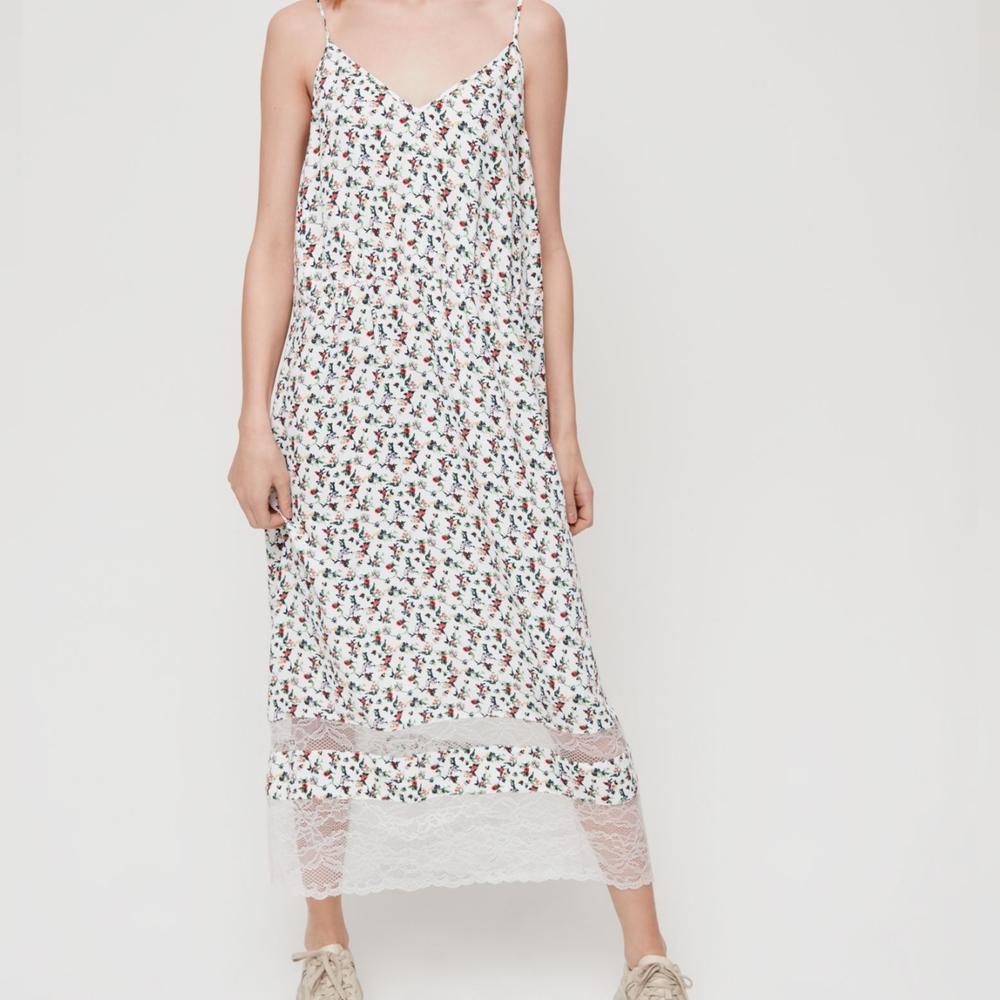 Aritzia Little Moon Dress